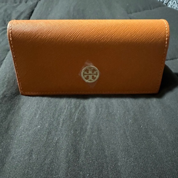 Tory Burch sunglasses - Picture 2 of 8